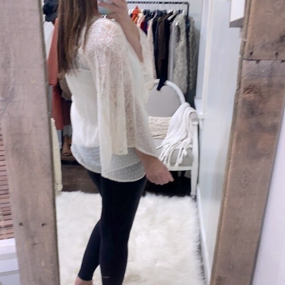 Angie top ivory color sheer Swiss dot size medium - Picture 4 of 6